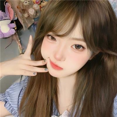 白衣校花与大长腿2