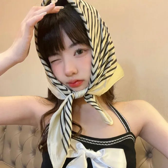 甜蜜艾玛，亲爱柏贝